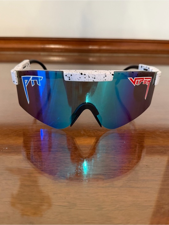 Pit Viper Other - Pit Viper Absolute Freedom Merika Polarized White & Blue Wrap Sunglasses